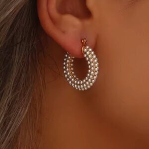New Pearl Hoop Earrings – 18K Gold Plated